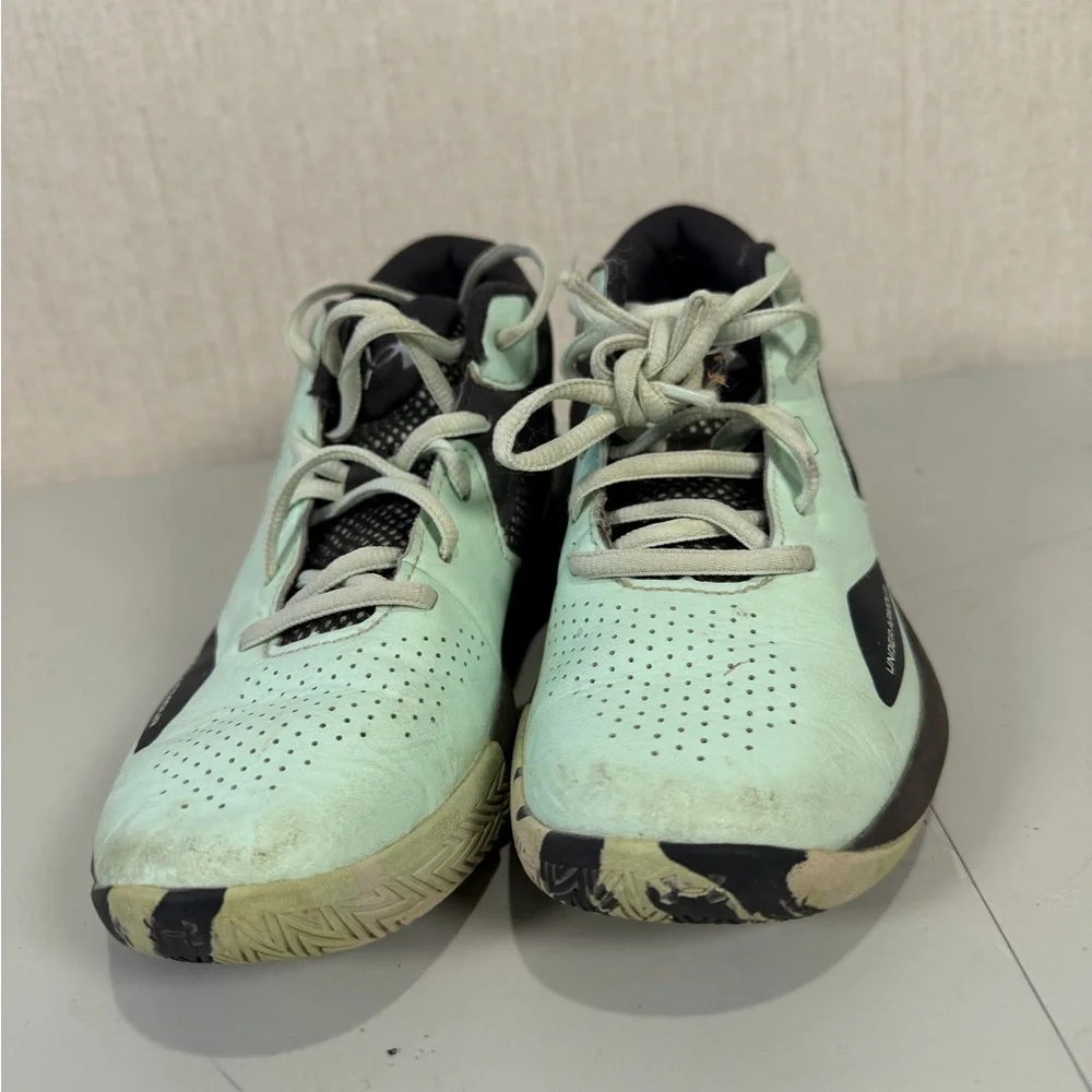 Under Armour‎ Kids Sneakers - Mint and Black